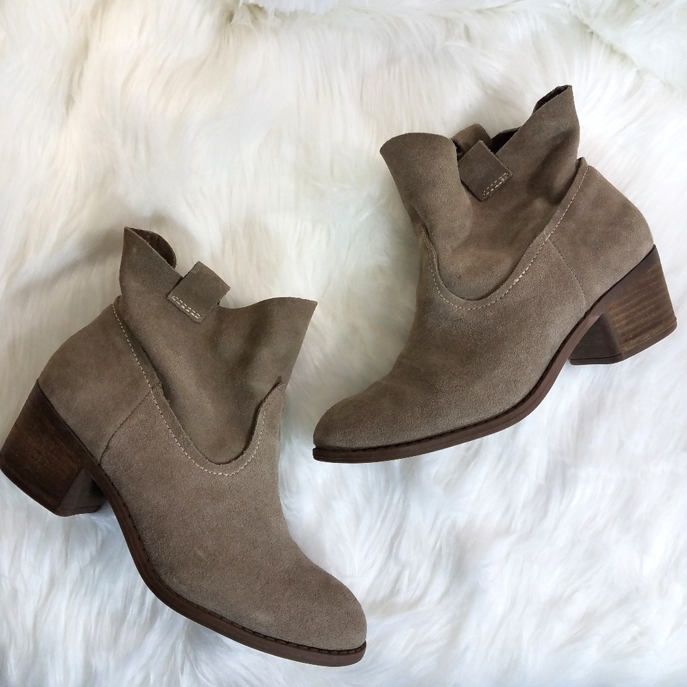 Carlos Santana Suede Booties, Size 9.5